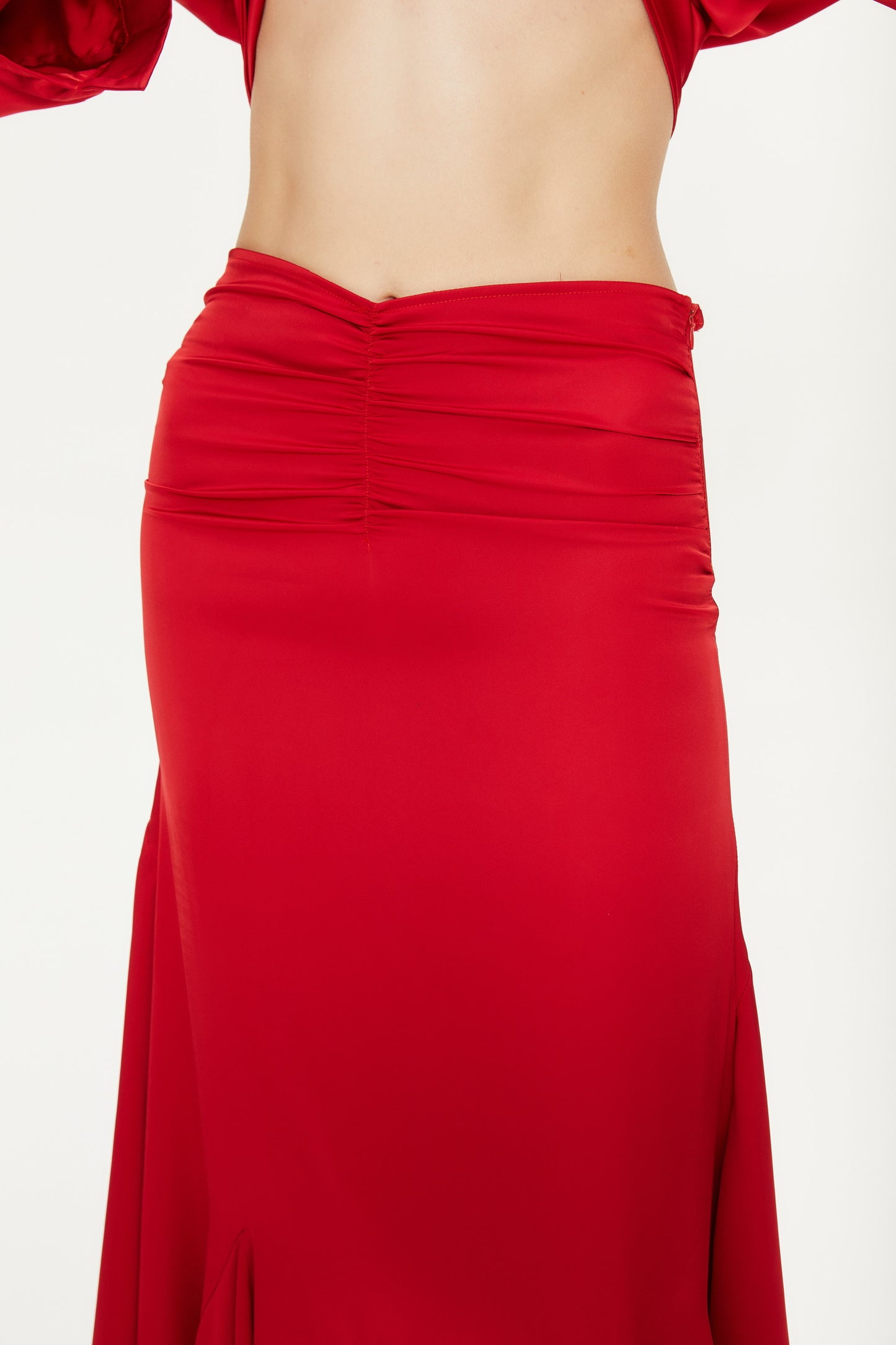 Pola Pleated Fishtail Skirt in Red