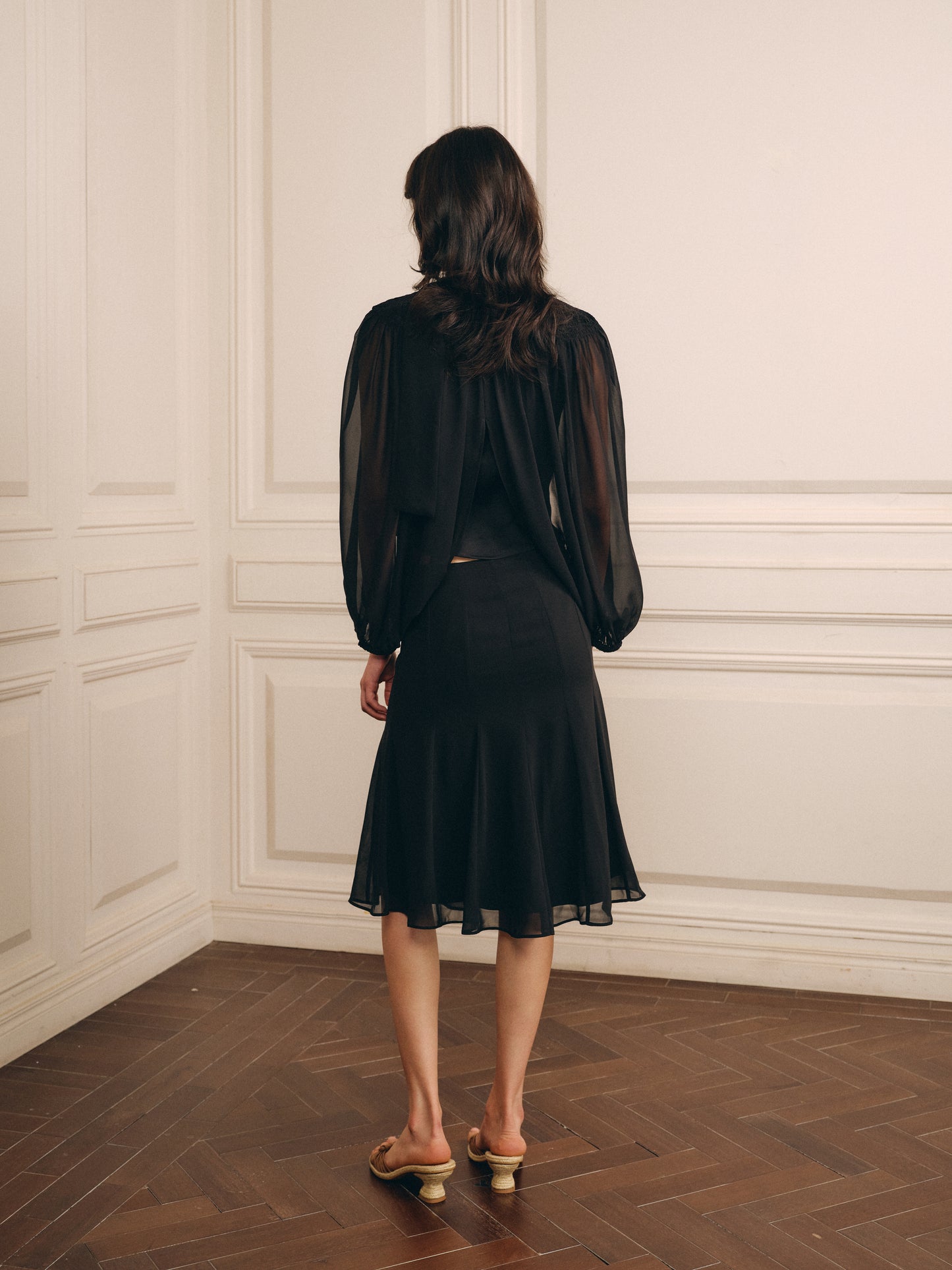 Airflow Chiffon Skirt-Midnight Black