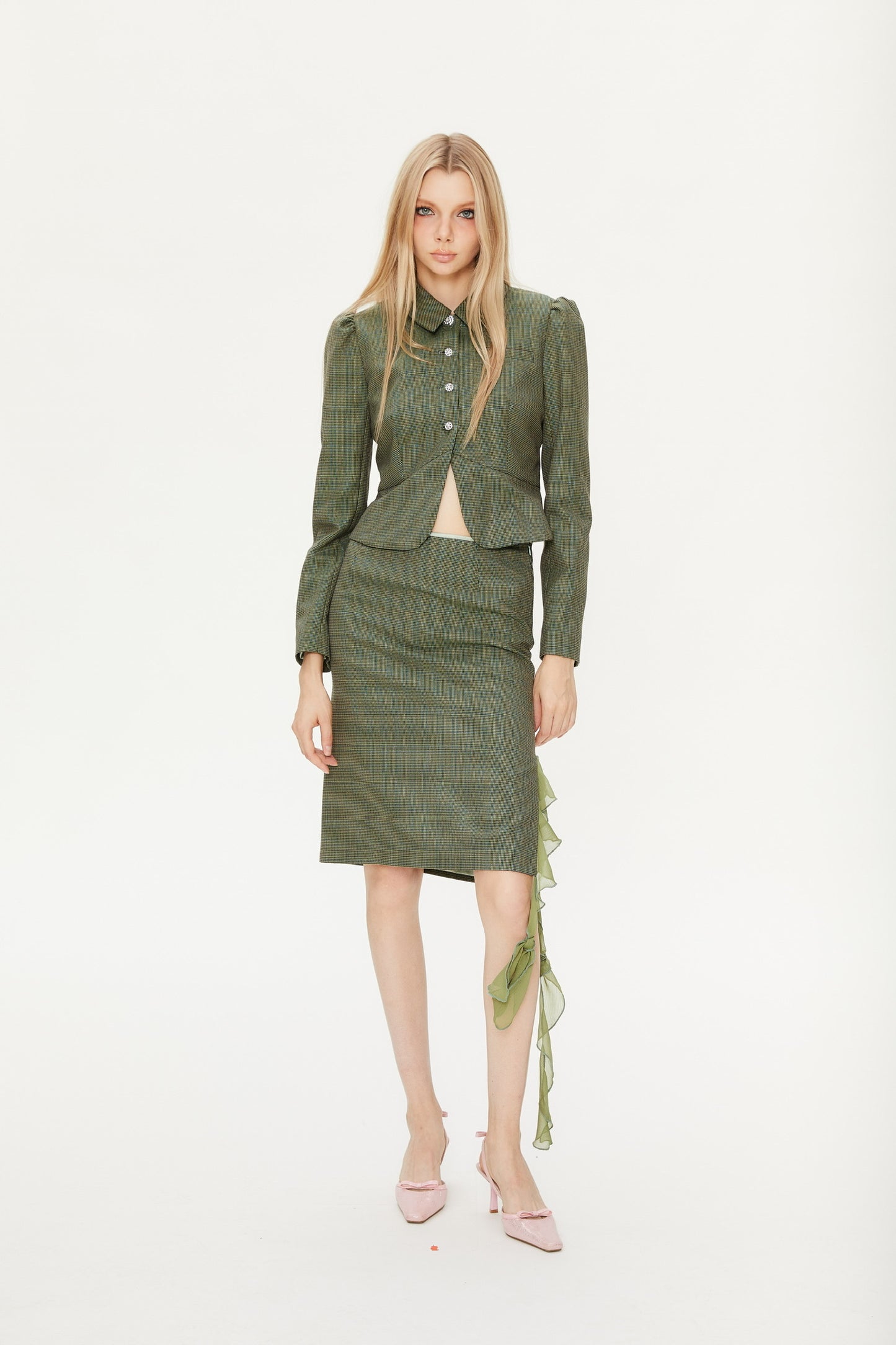 Norma Short Blazer in Green