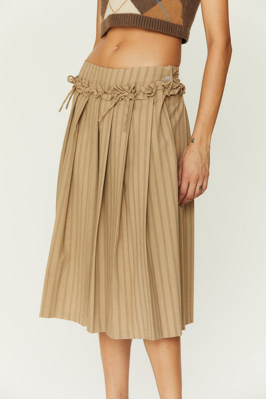 Isha Bow Trimmed Pleated Skirt in Toffee