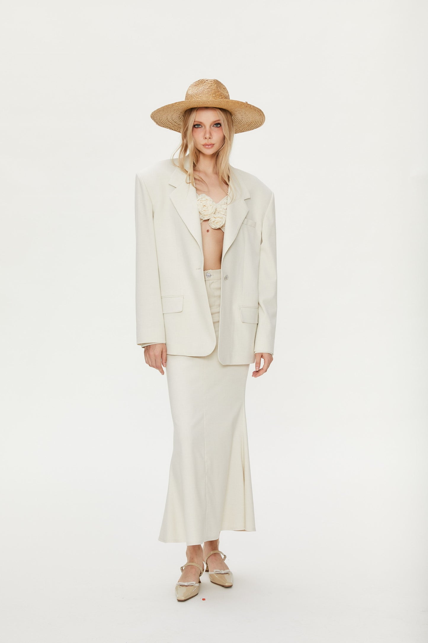 Marta Plaid Basic Suit in White