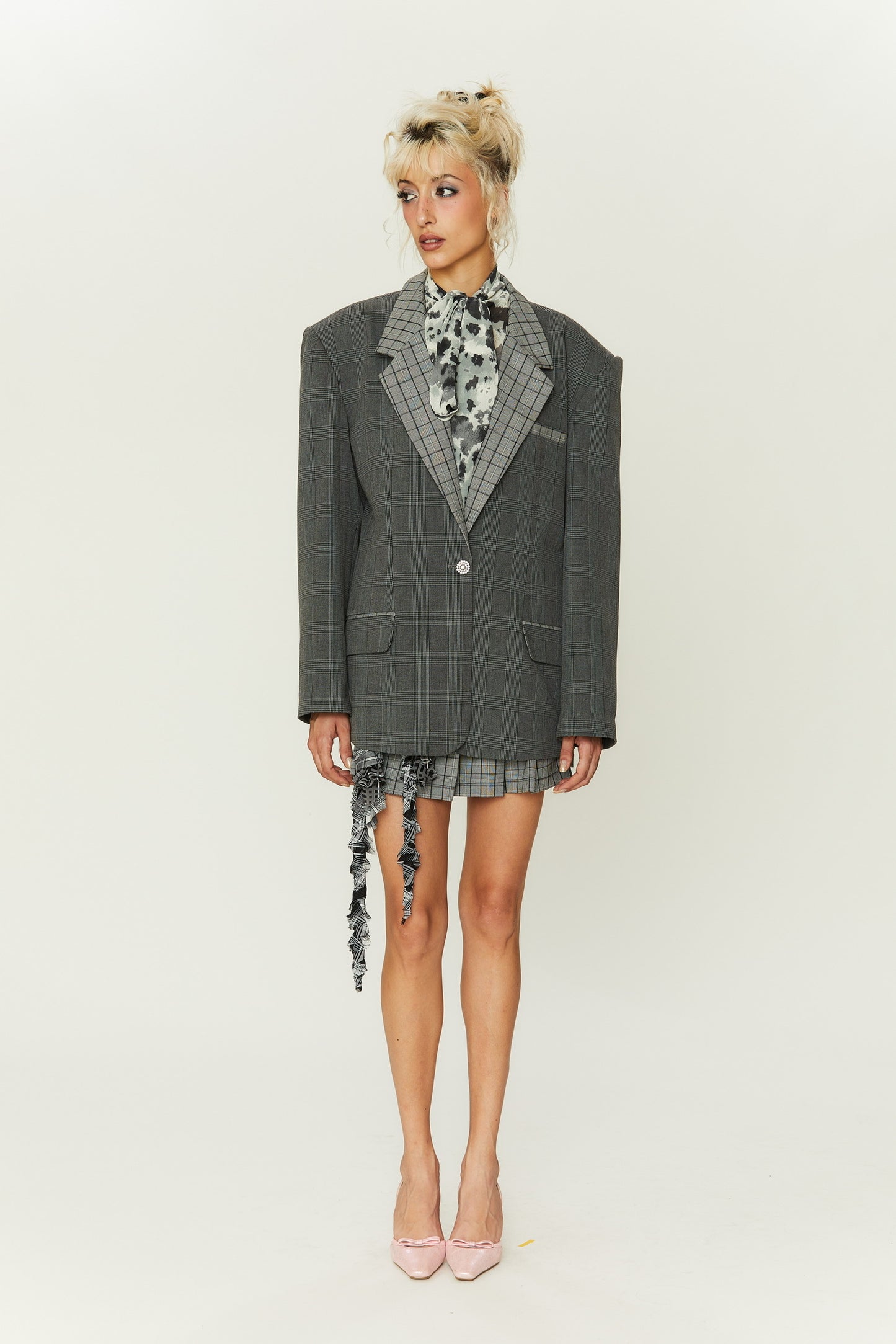 Marta Plaid Basic Suit in Gray
