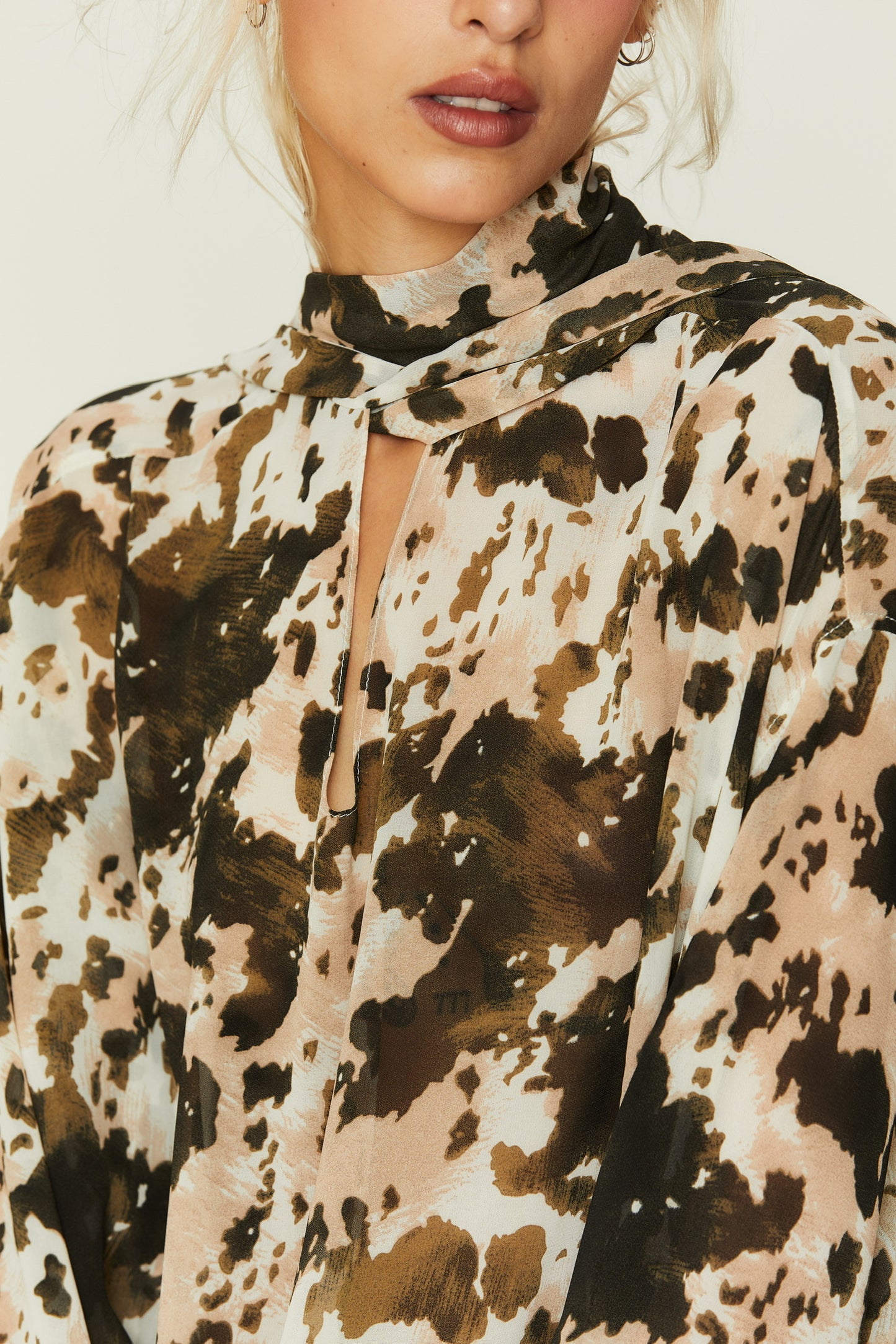 Erin  Leopard-print Tie Shirt in Brown