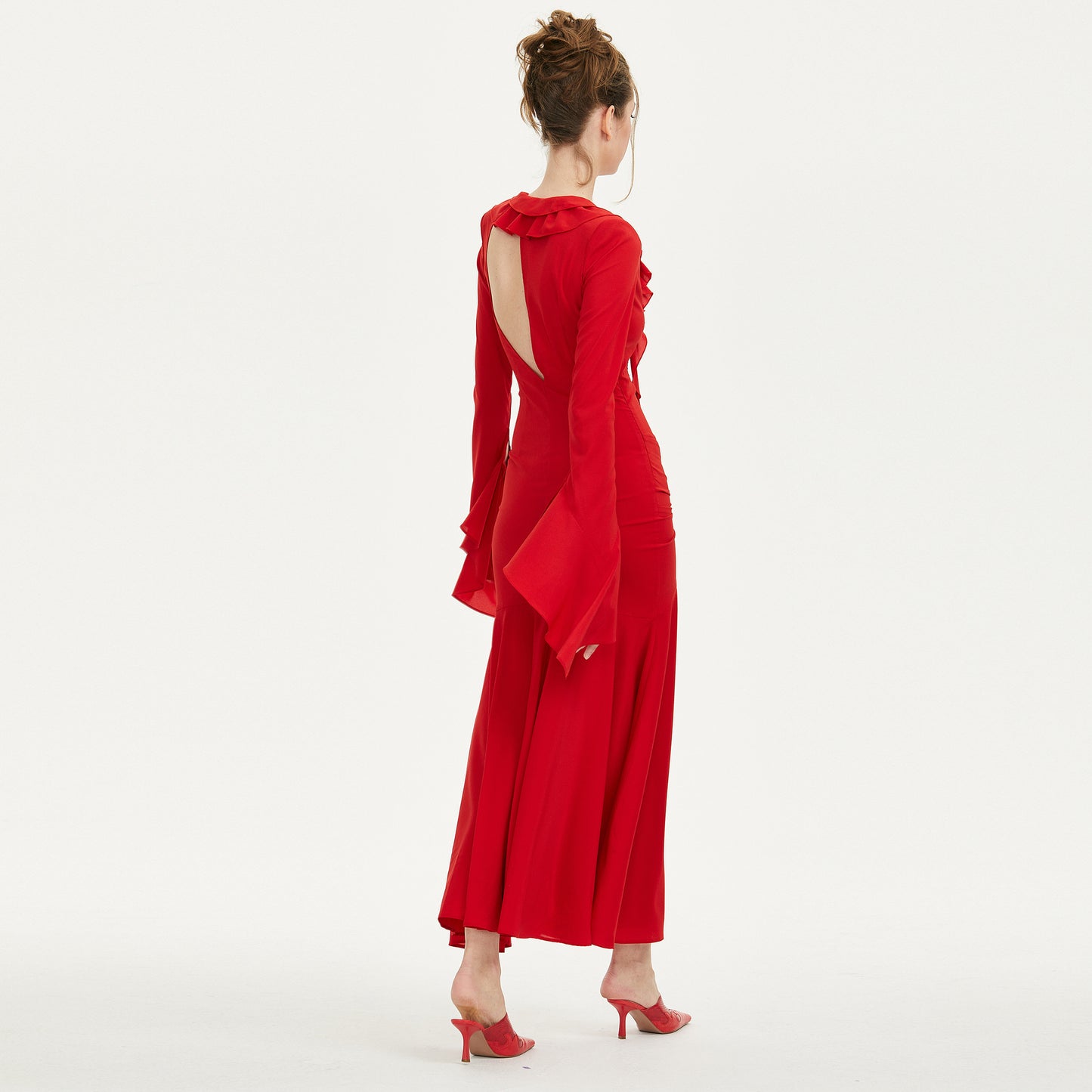 Tipsy Long Sleeve Backless Dress in Red