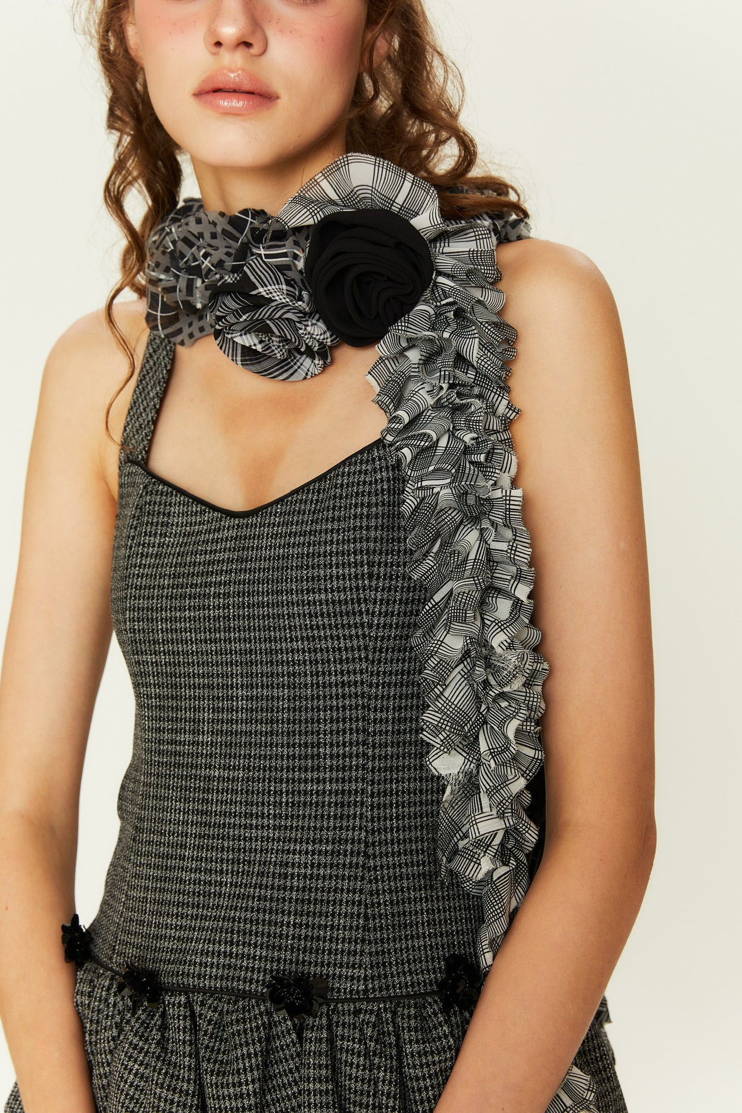 Eve Ruffled Floral Scarf in Black