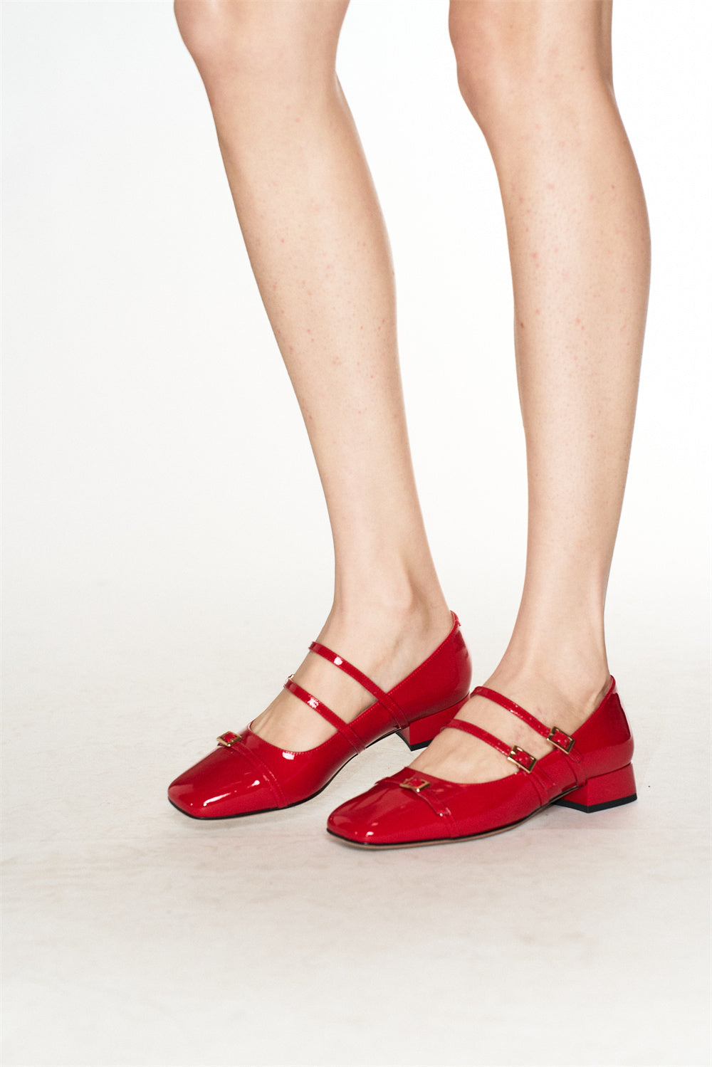 Melanie Lace-up Flats in Red