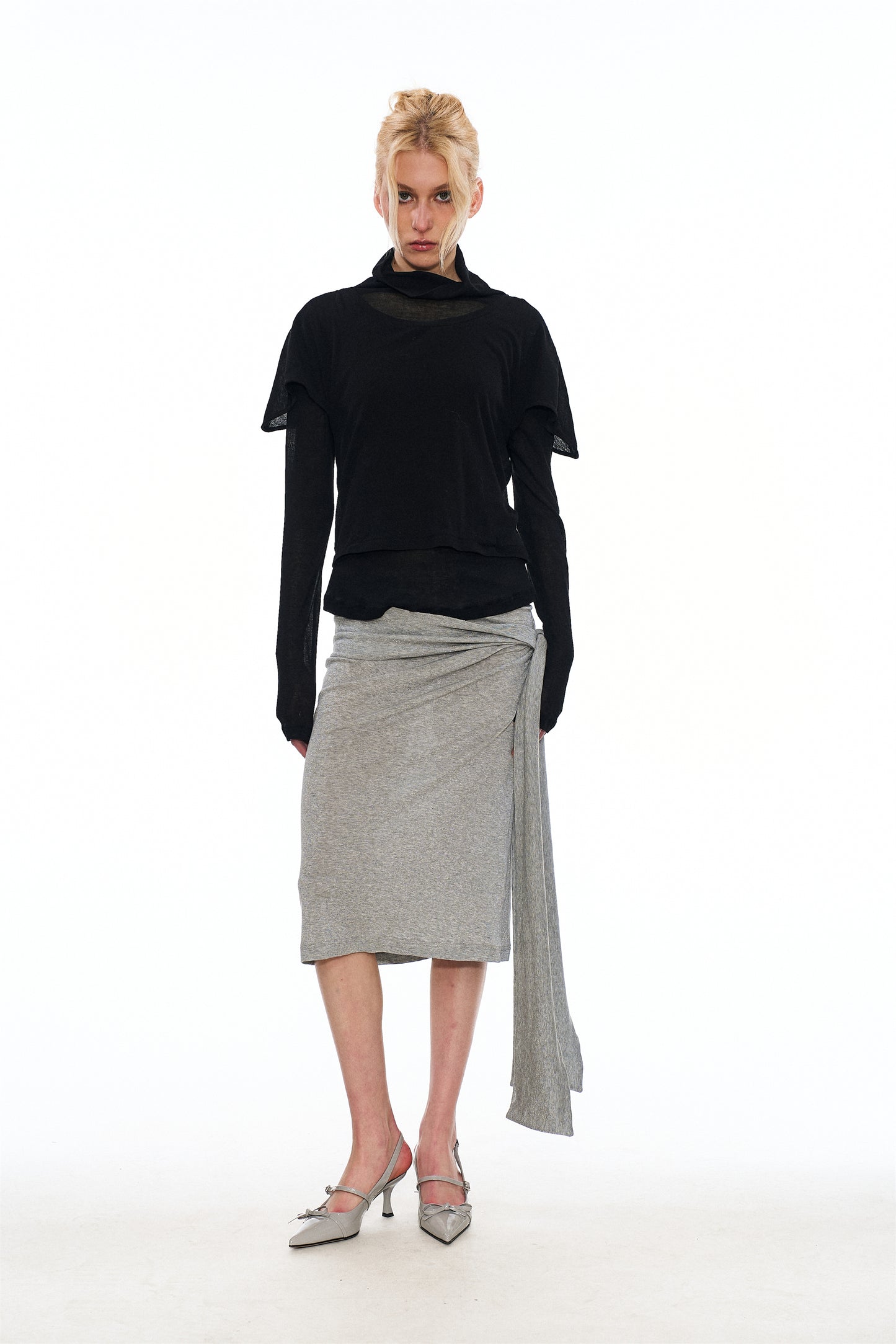 Cady Yarn Wrap-Style Knit Skirt in Gray