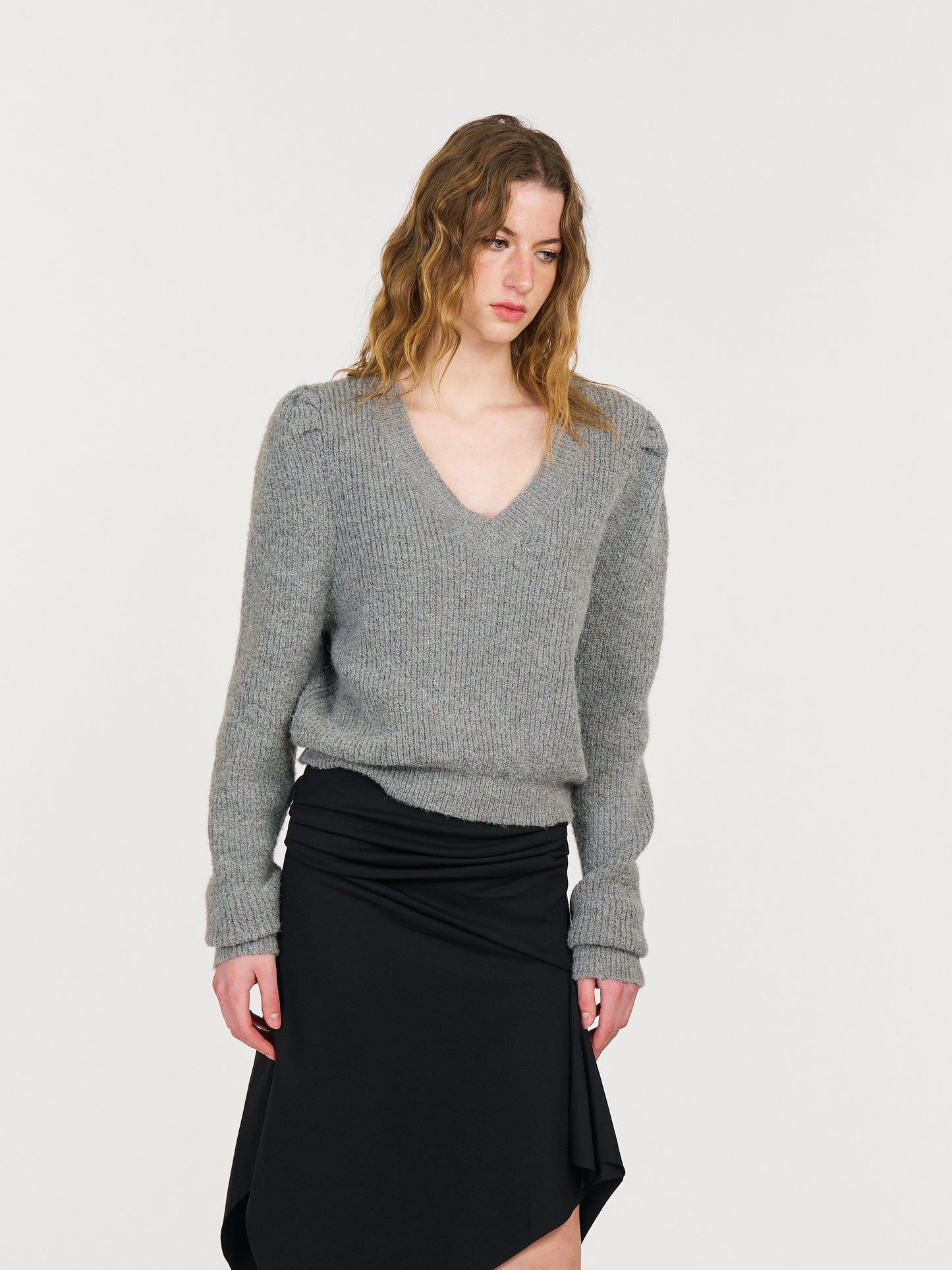 Blaire V-neck Knit Sweater in Gray