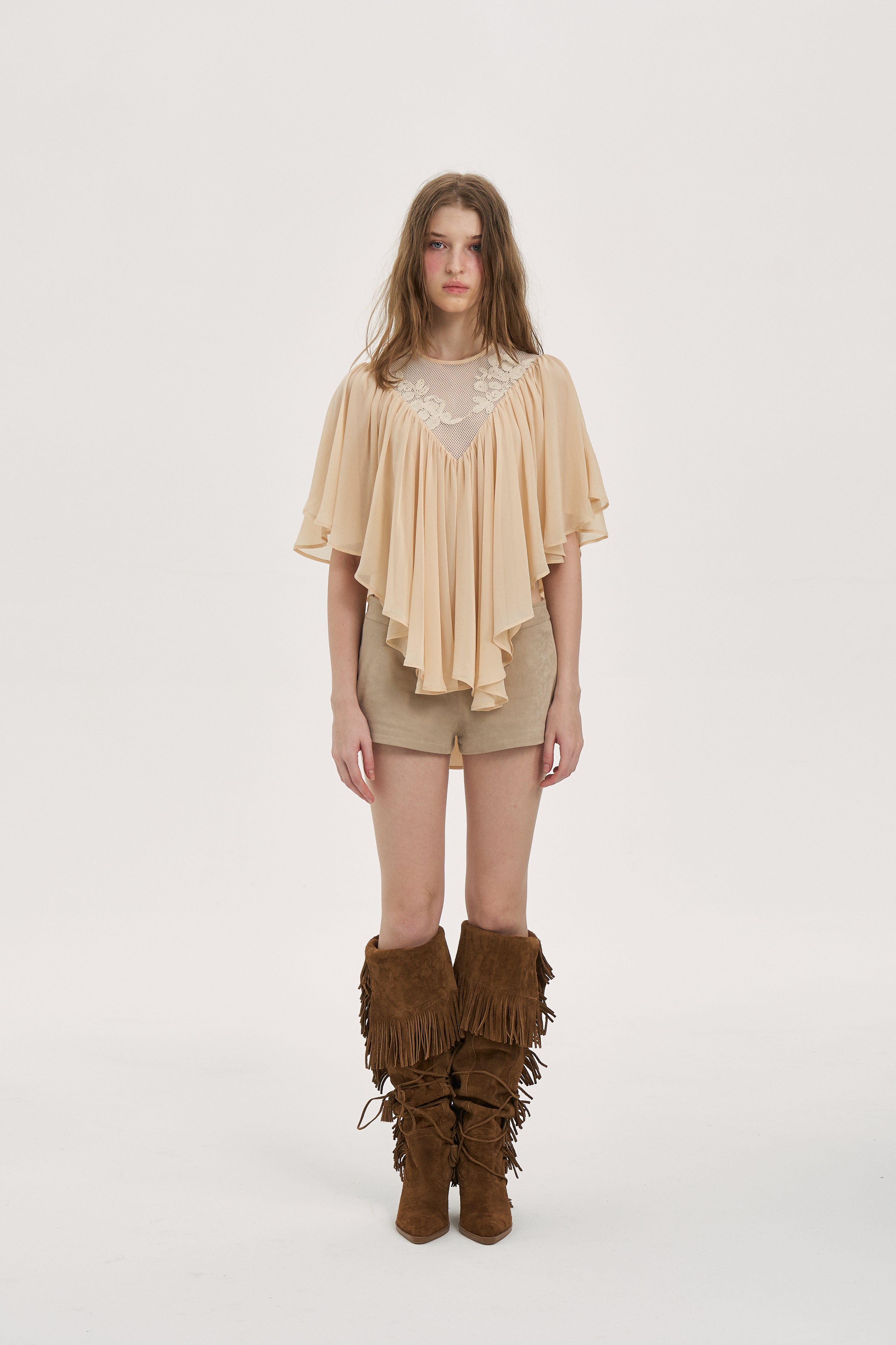 Echo Cloud Lace Cape Top – Pann