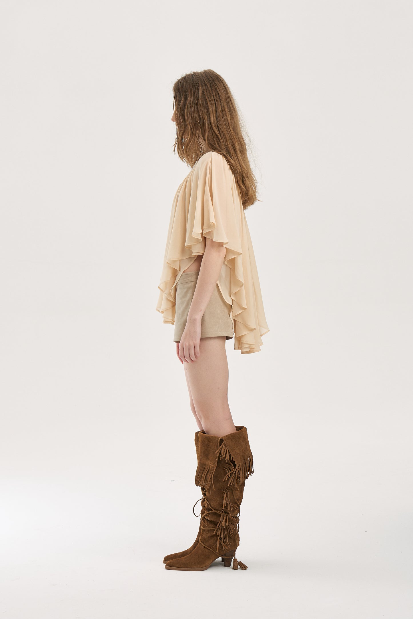 Echo Cloud Lace Cape Top