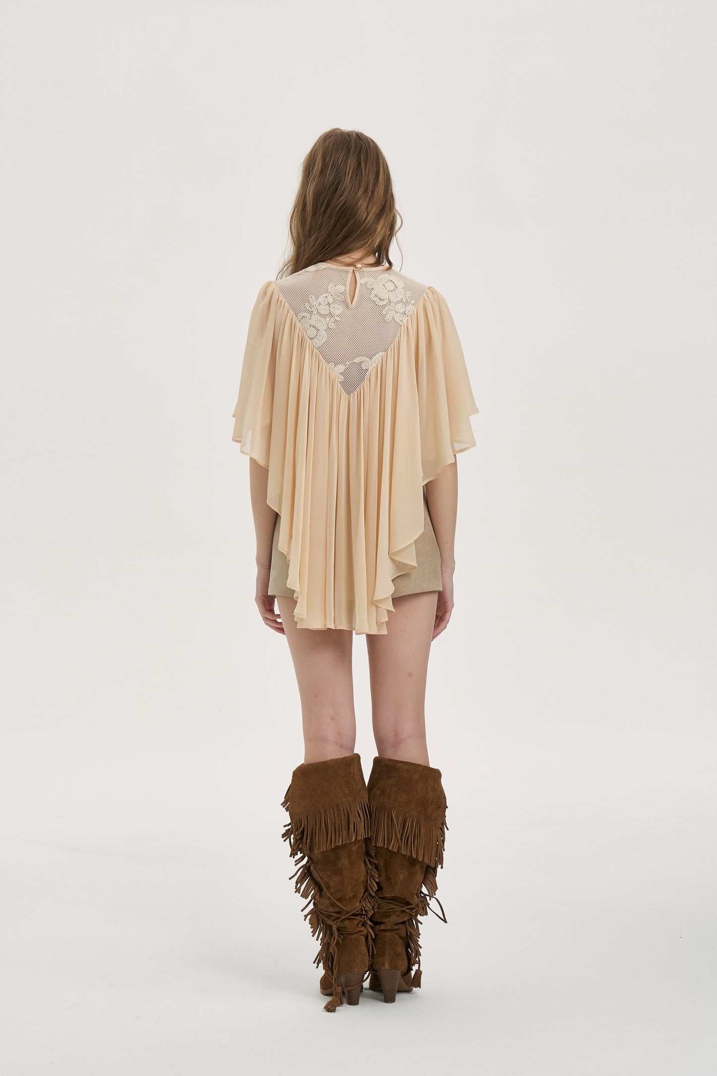 Echo Cloud Lace Cape Top