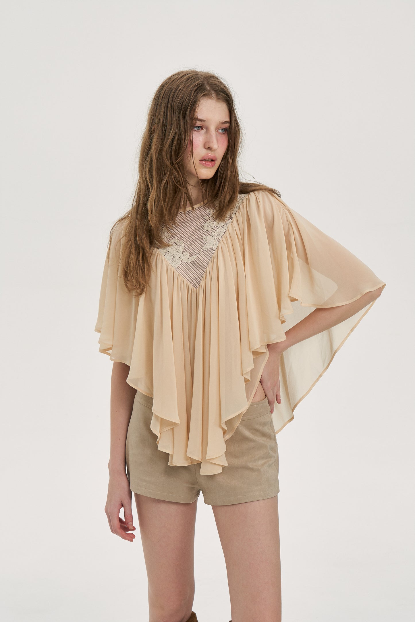 Echo Cloud Lace Cape Top