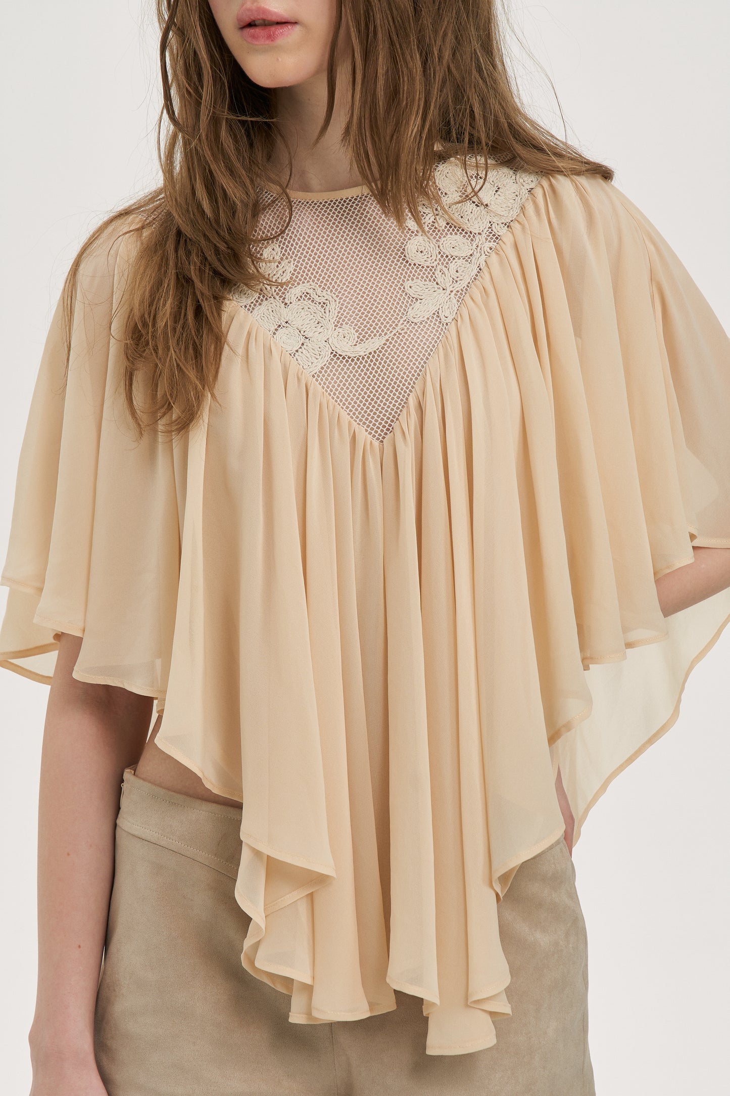 Echo Cloud Lace Cape Top